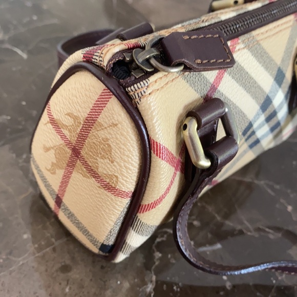 Burberry Mini Haymarket Check Boston - Picture 4 of 16